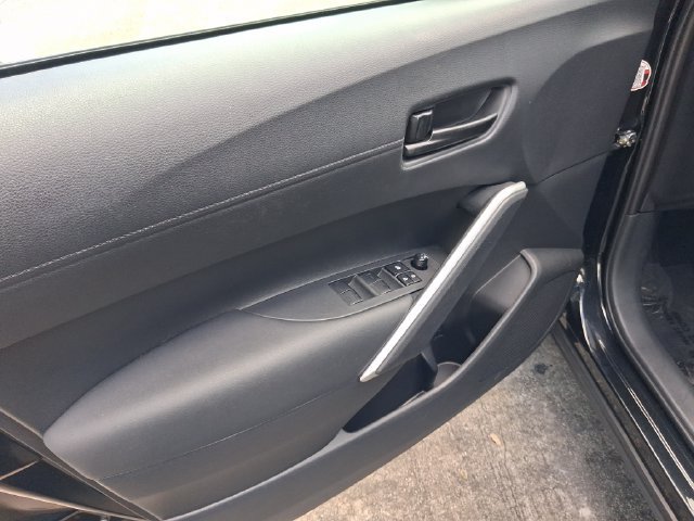 Used 2023 Toyota Corolla Cross LE FWD image 21