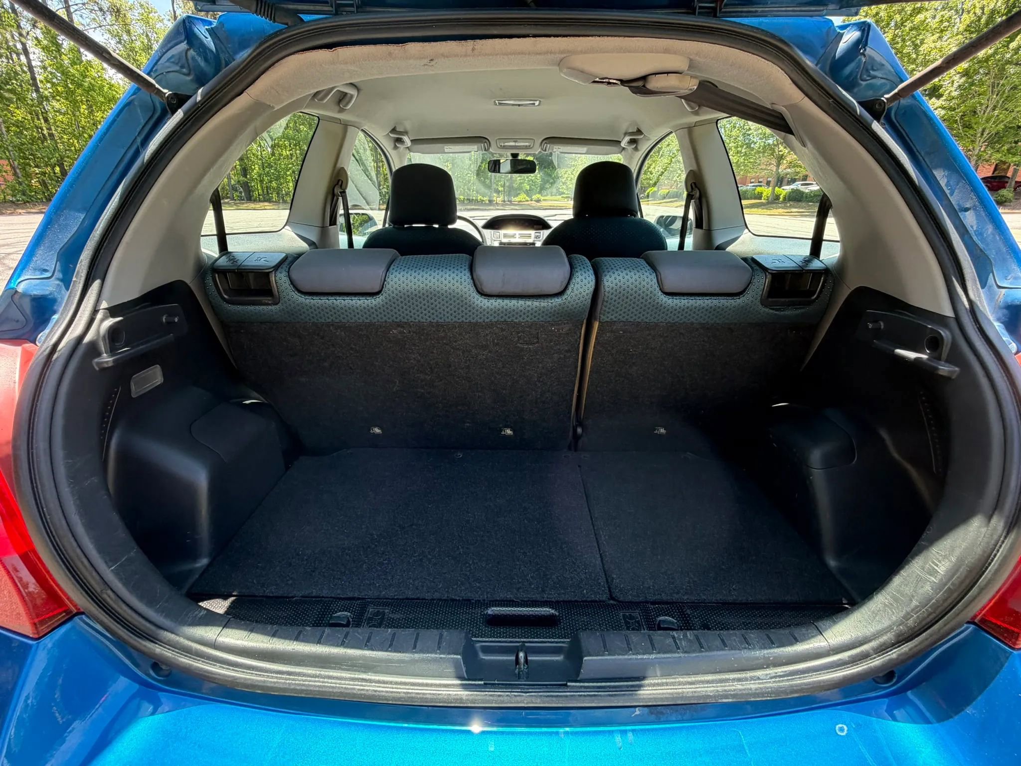 Used 2008 Toyota Yaris S FWD image 18