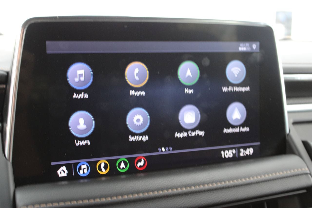 Used 2021 GMC Yukon AT4 w/ AT4 Premium Plus Package AWD/4WD image 15