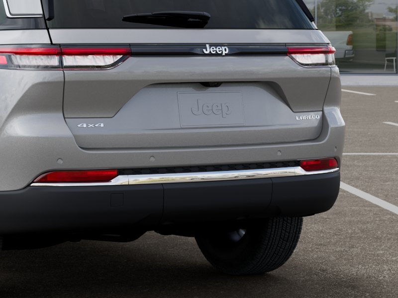 New 2026 Jeep Grand Cherokee Laredo X AWD/4WD image 13