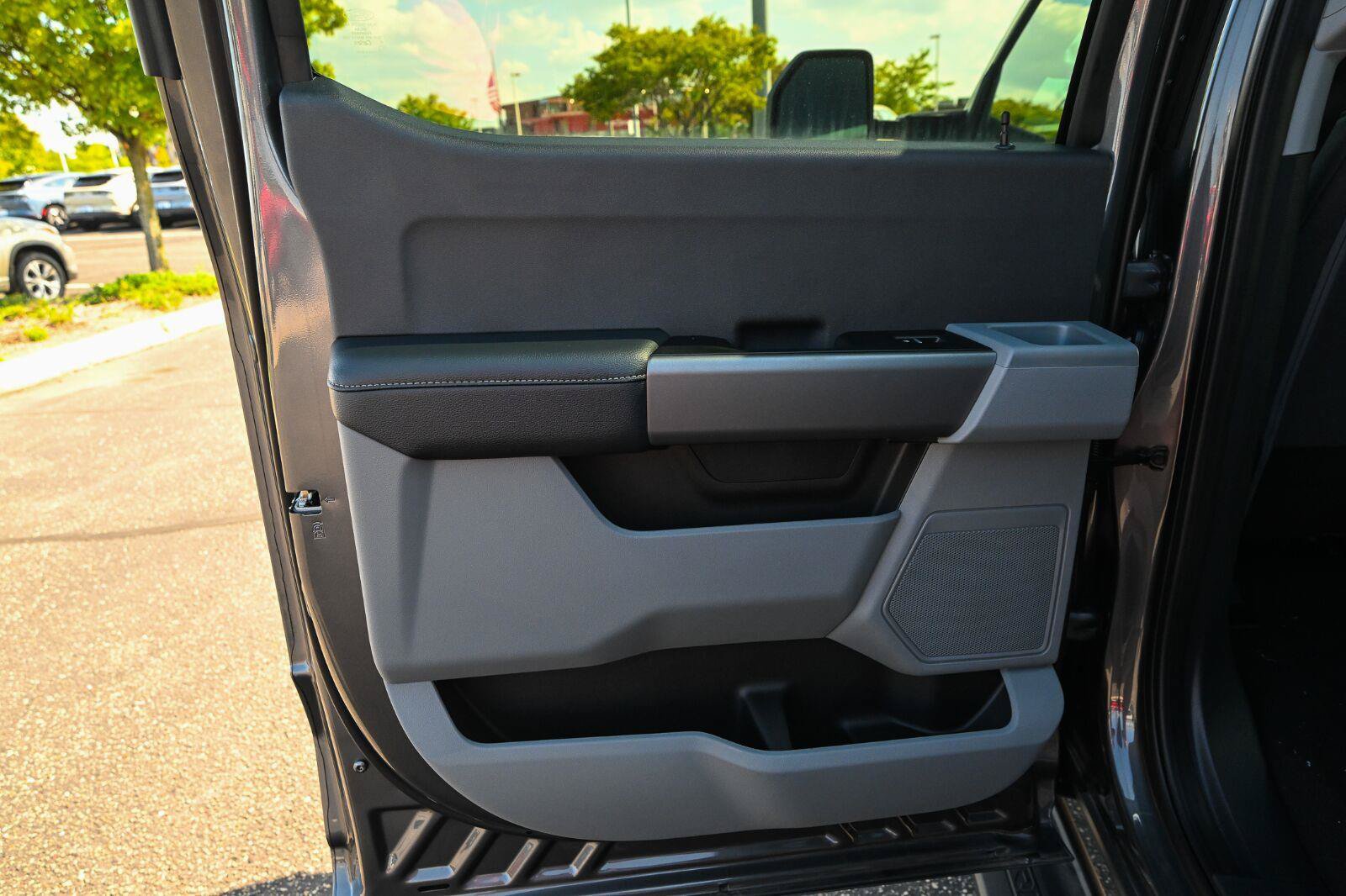New 2026 Ford F250 XL w/ STX Appearance Package AWD/4WD image 19