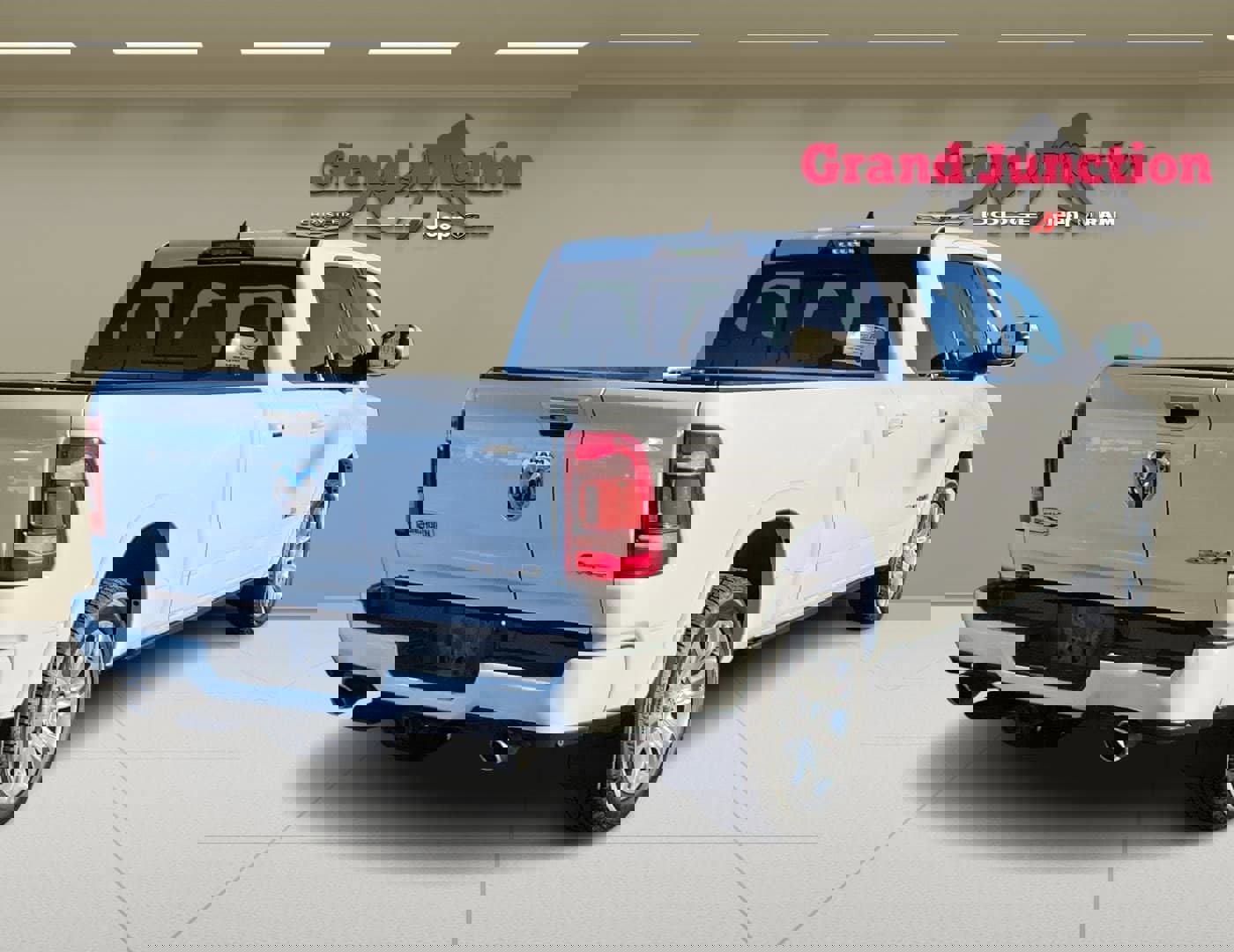 Used 2021 RAM 1500 Limited image 4