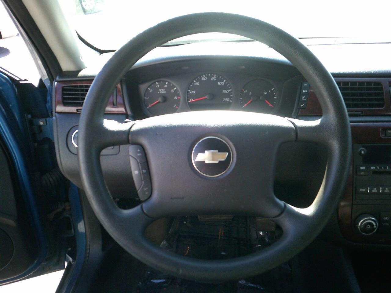 Used 2010 Chevrolet Impala LS FWD image 17