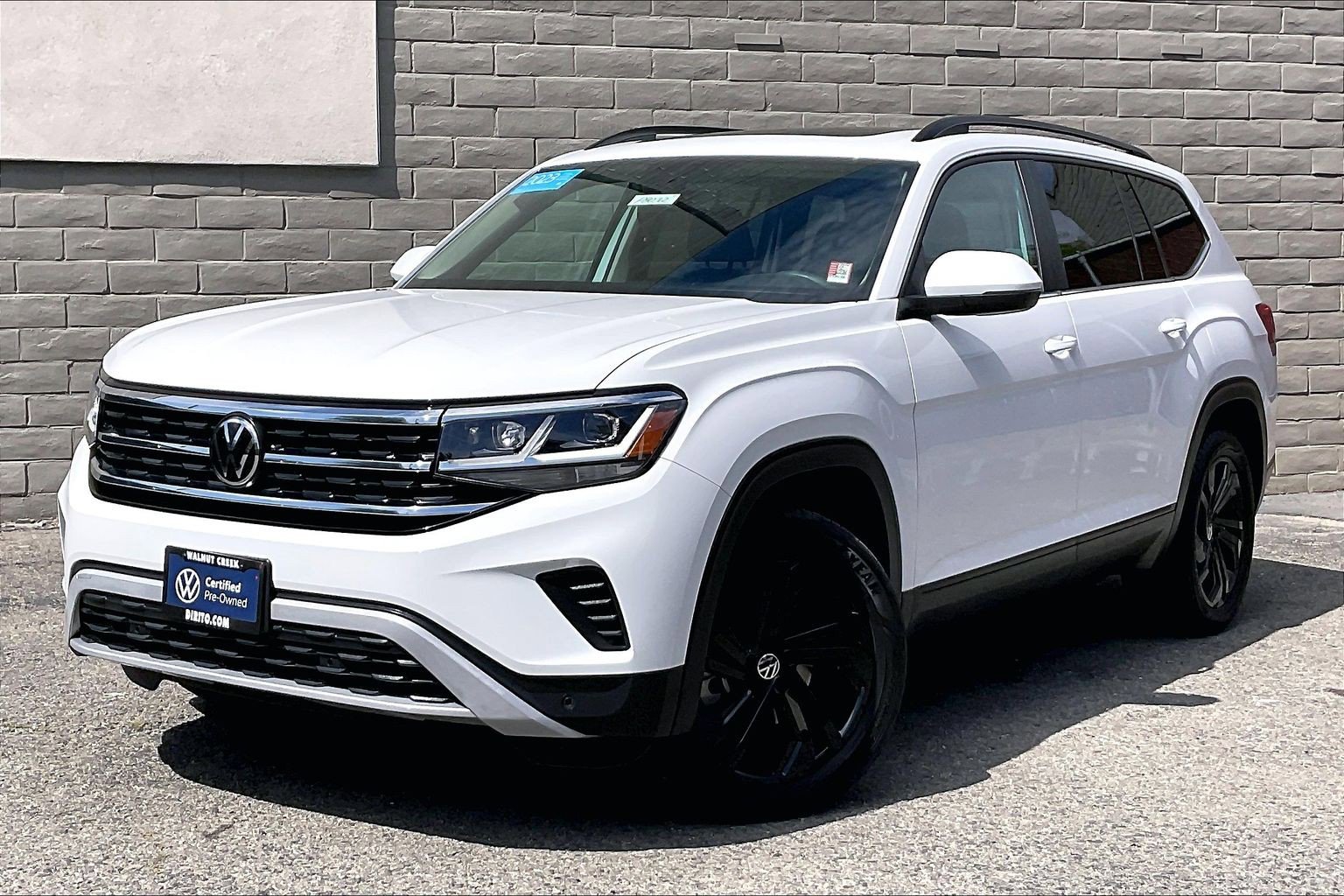 Certified 2023 Volkswagen Atlas SE w/ Panoramic Sunroof Package AWD/4WD image 12