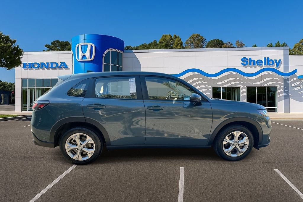 Used 2024 Honda HR-V LX image 9
