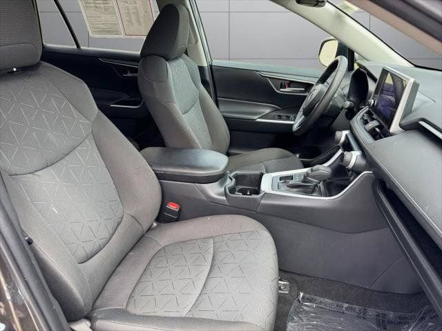 Certified 2023 Toyota RAV4 XLE w/ Convenience Package AWD/4WD image 48