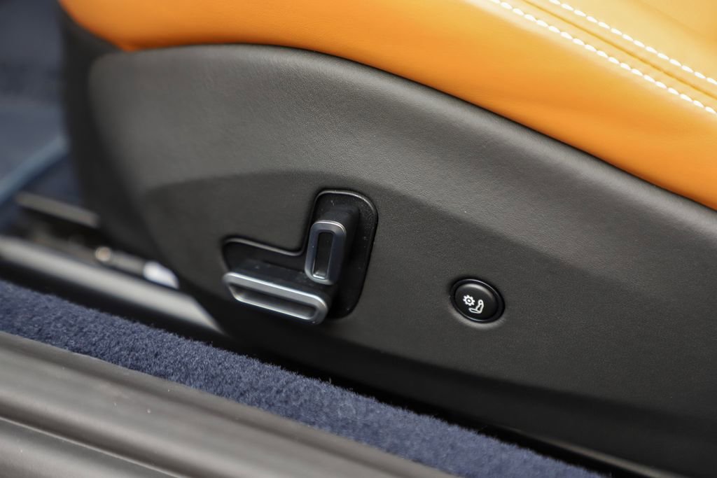 Certified 2023 Ferrari Portofino M image 39