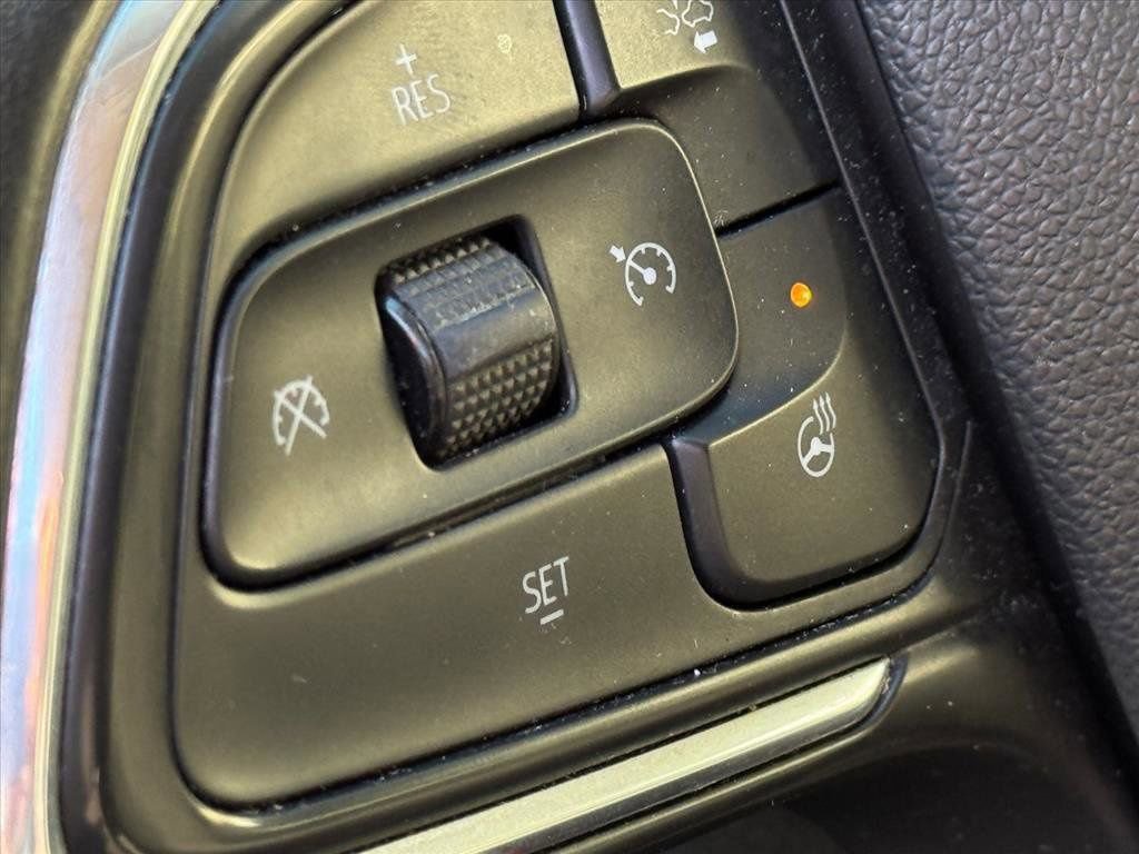 Used 2023 Buick Envision Preferred image 21