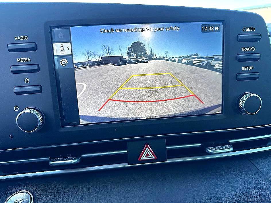 New 2026 Hyundai Elantra Blue image 9