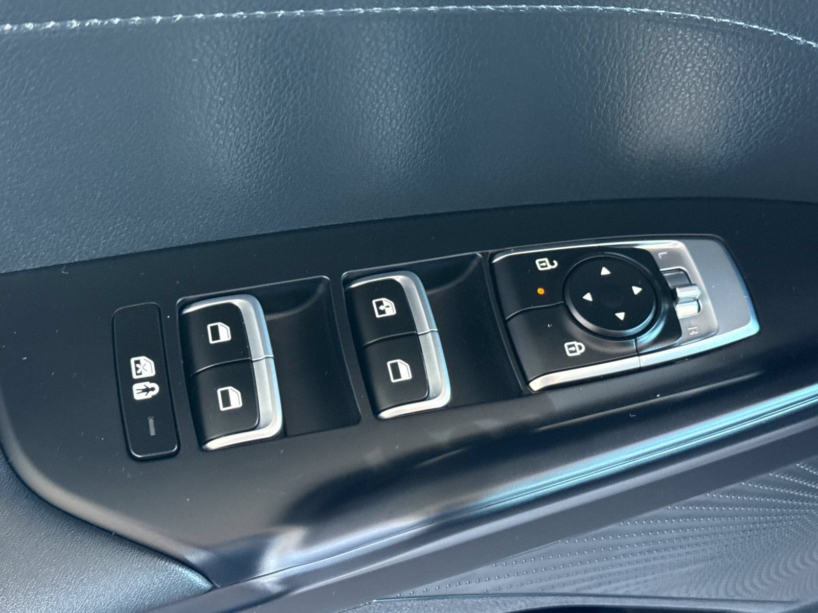 New 2026 Kia K5 LXS FWD image 11