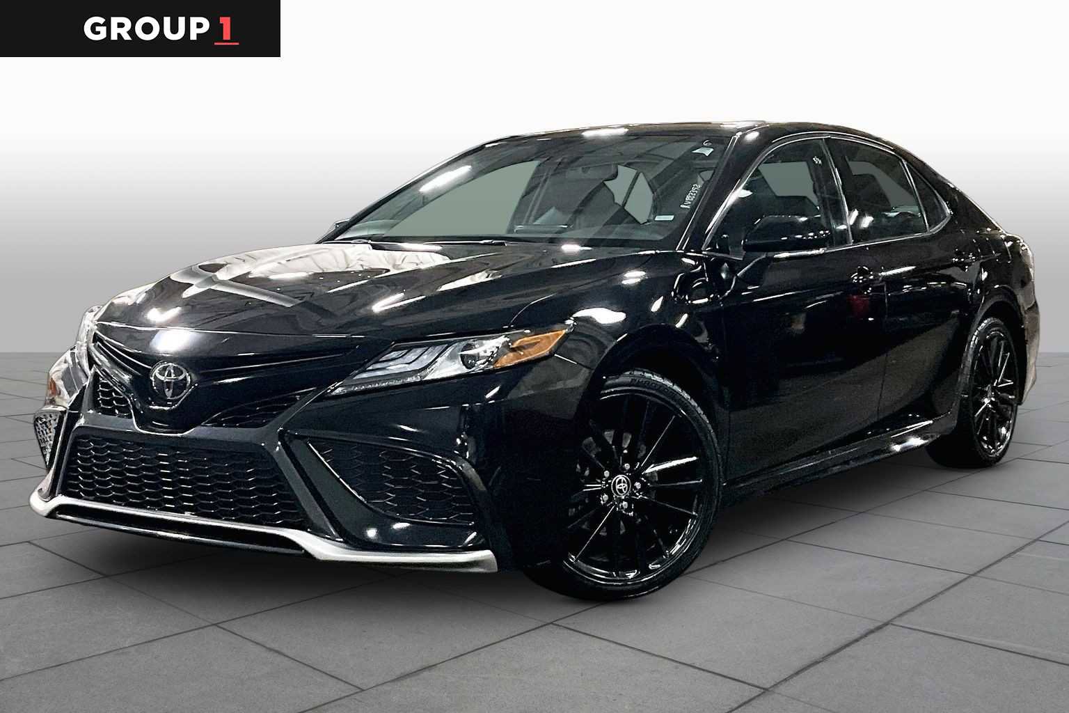 Used 2024 Toyota Camry XSE FWD image 1