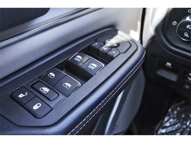 Used 2025 RAM 1500 Tungsten w/ Off Road Group image 19