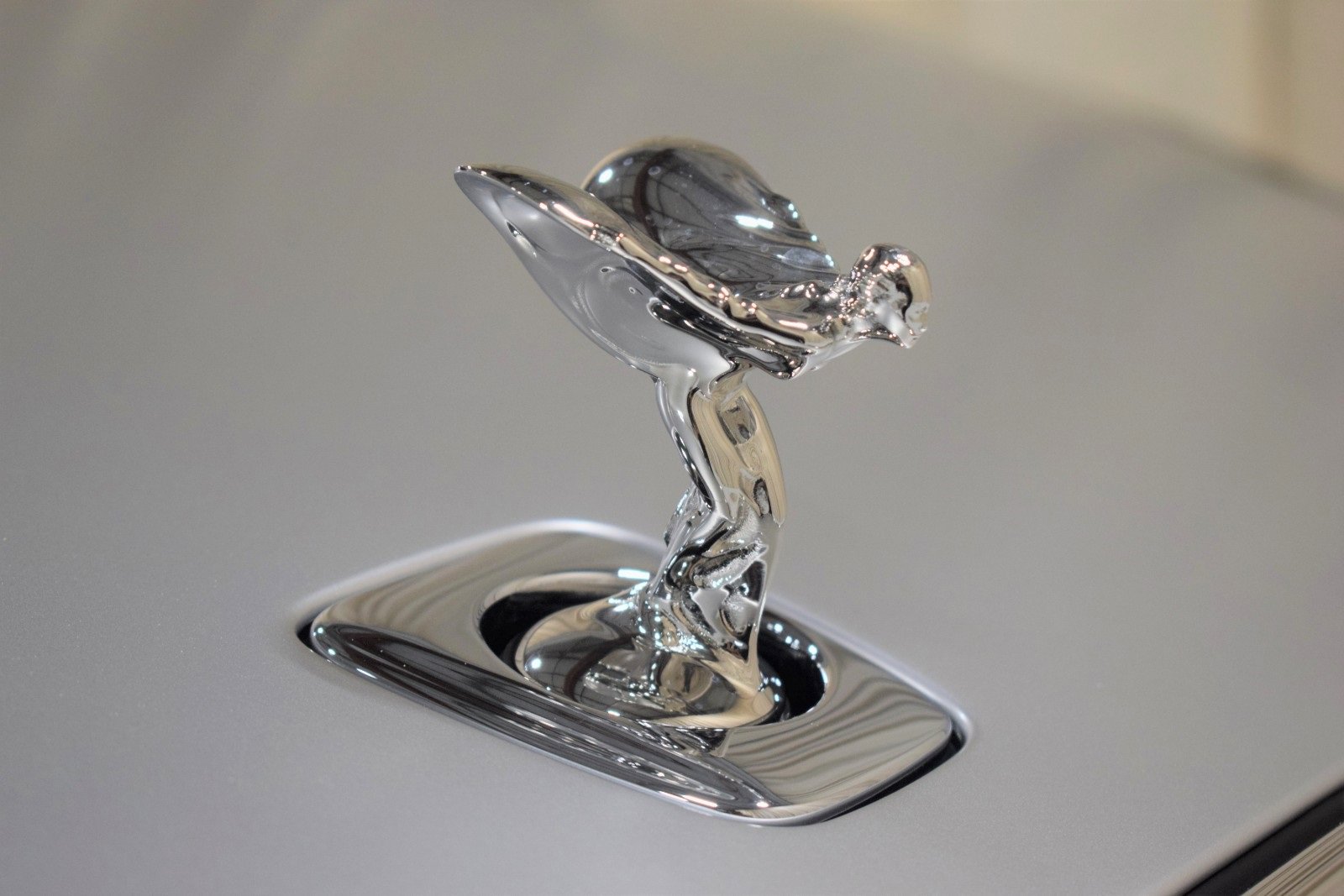 New 2024 Rolls-Royce Spectre w/ Spectre Launch Package image 6