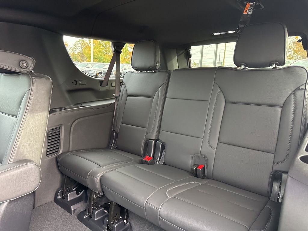 New 2026 GMC Yukon XL Denali image 13