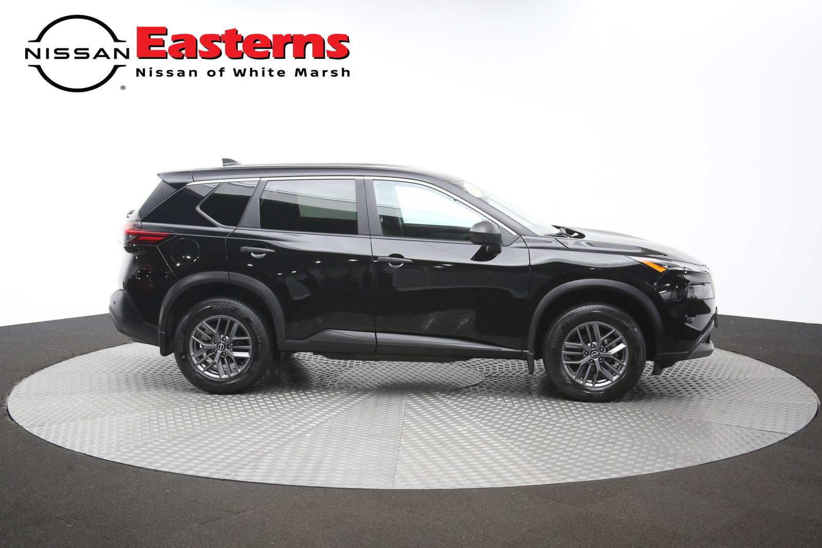 Used 2023 Nissan Rogue S AWD/4WD image 42