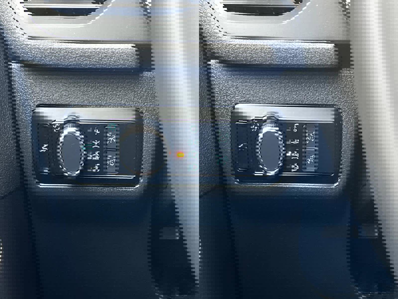 Used 2022 Ford Escape SE w/ Convenience Package image 22