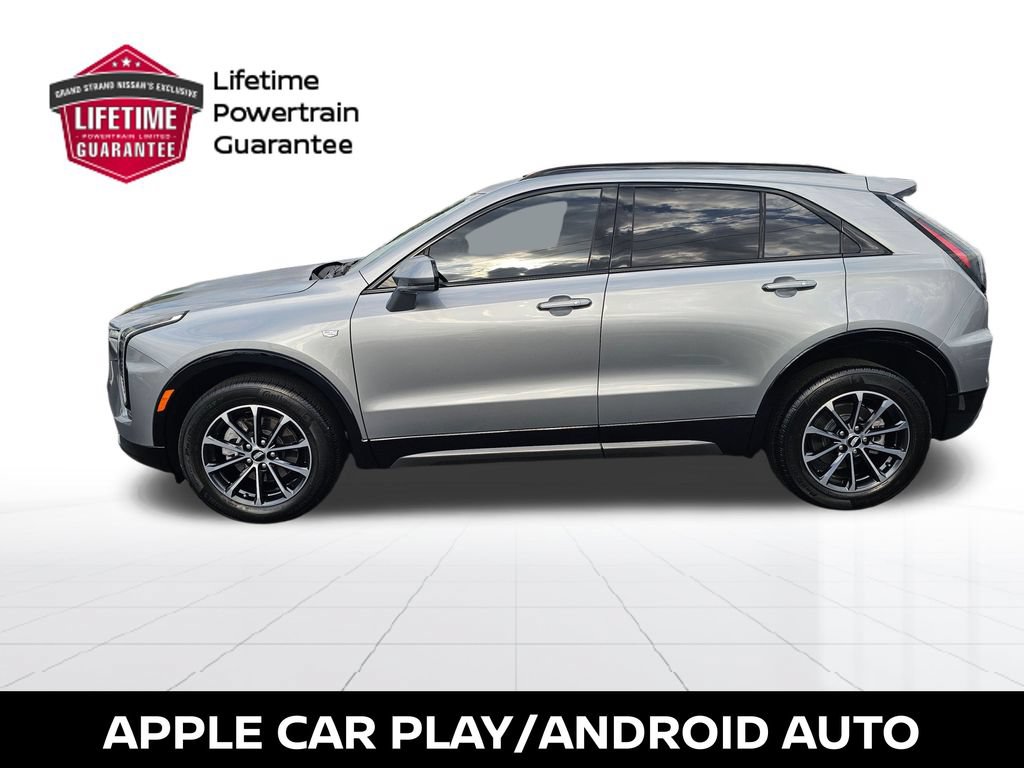 Used 2024 Cadillac XT4 Sport image 2