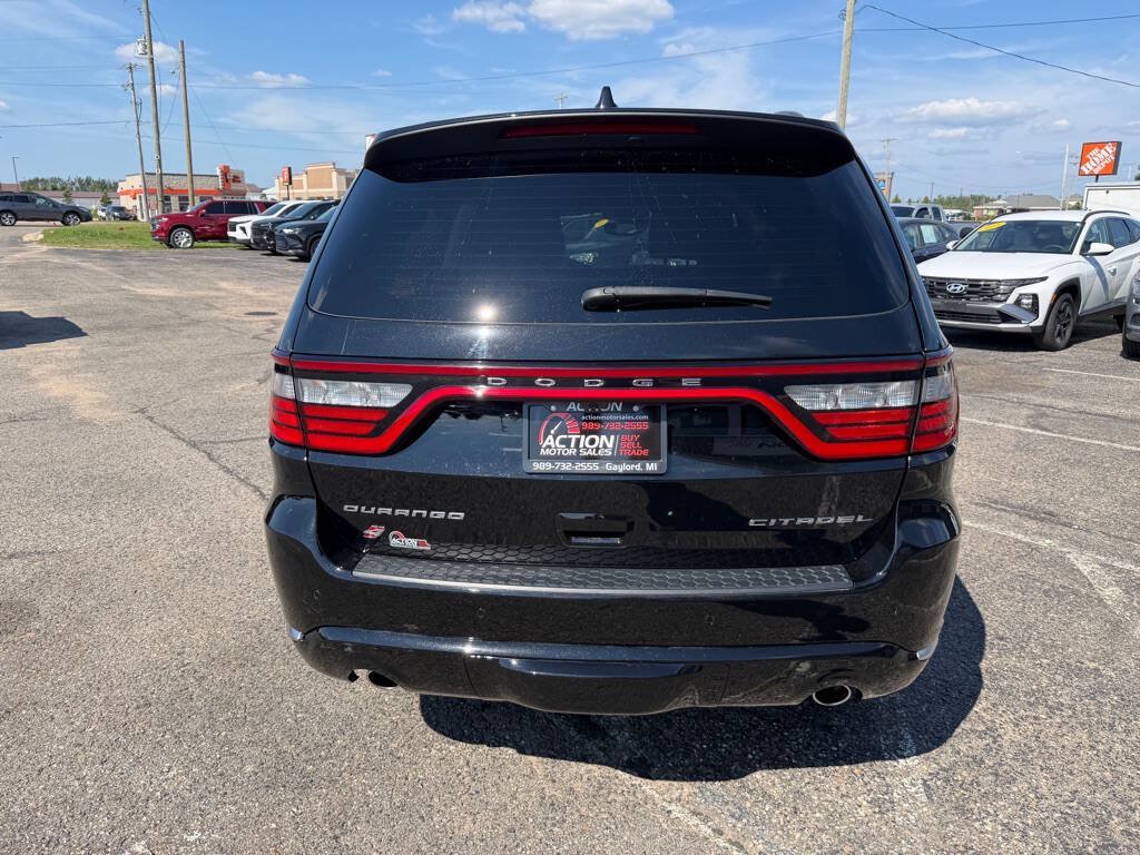 Used 2024 Dodge Durango Citadel AWD/4WD image 4