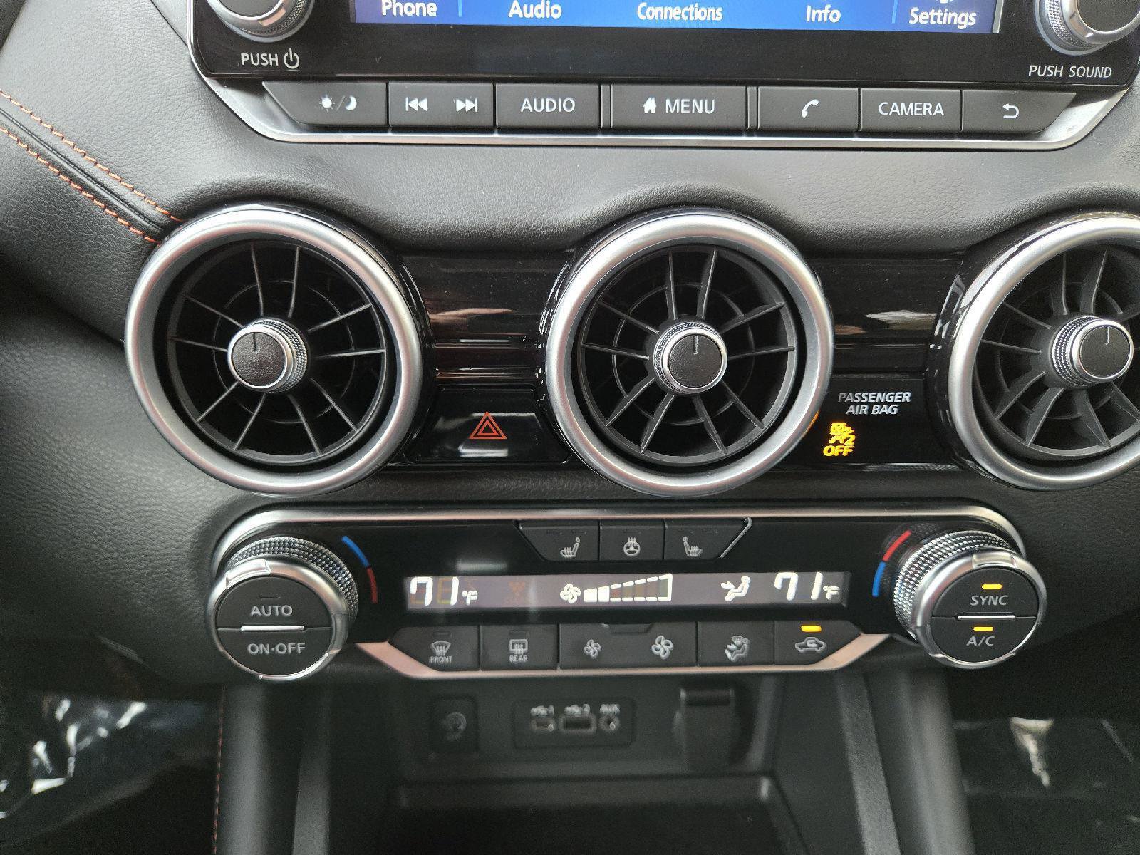 Used 2024 Nissan Sentra SR w/ SR Premium Package image 34