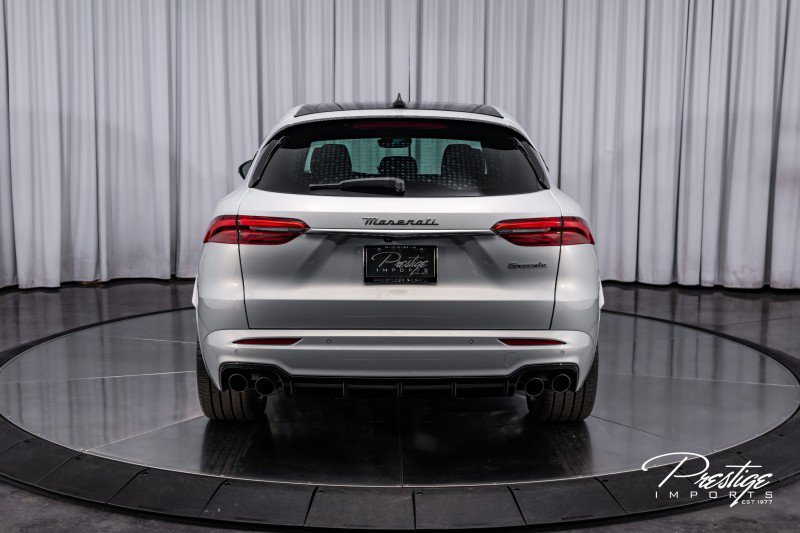 Used 2023 Maserati Grecale Modena image 17