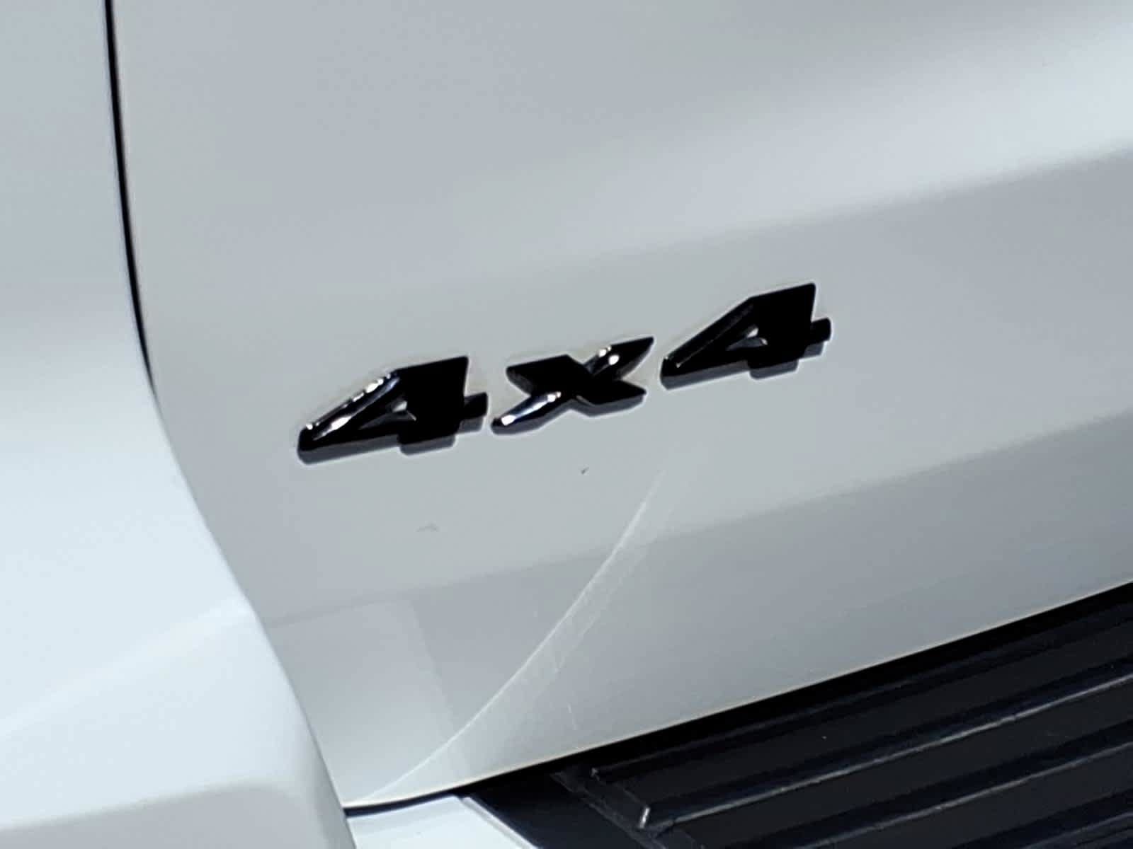 Used 2021 Jeep Grand Cherokee Laredo X AWD/4WD image 8