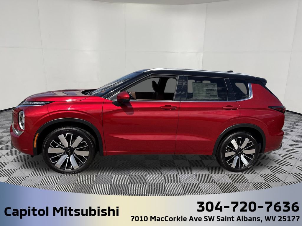 New 2025 Mitsubishi Outlander SEL image 9
