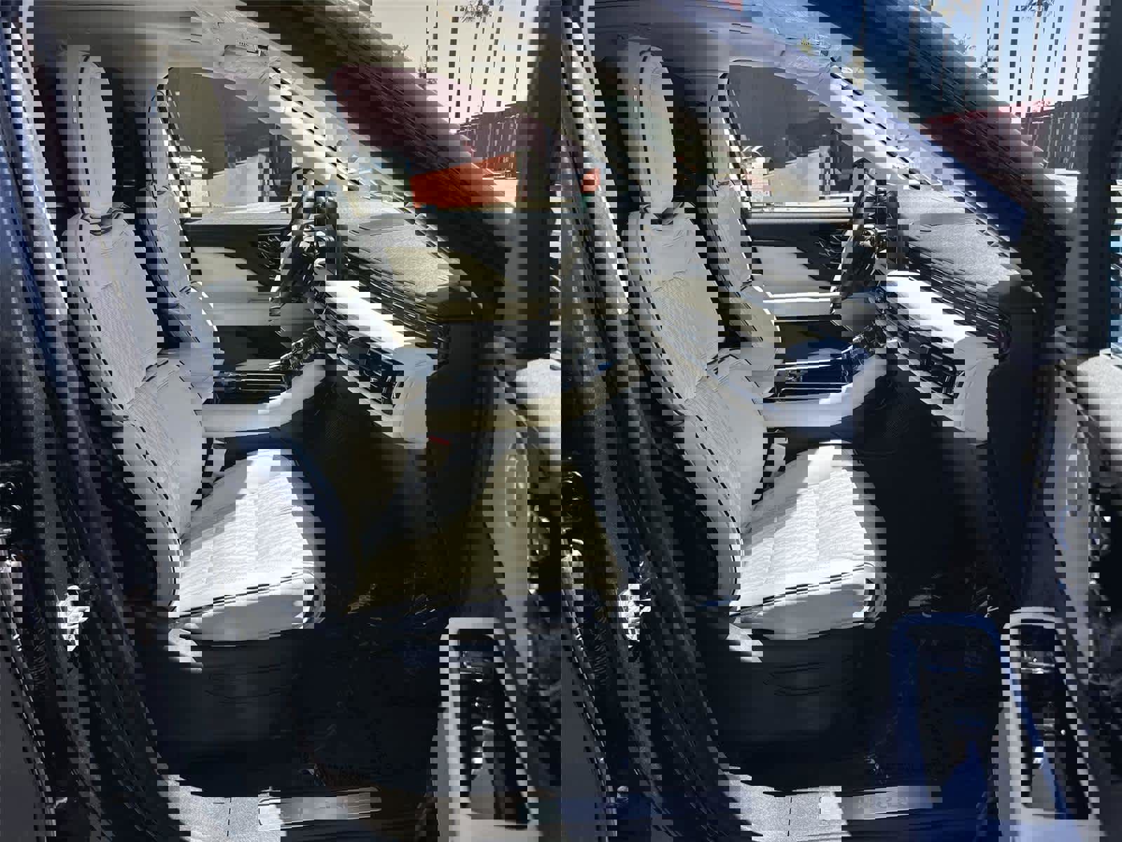 Used 2023 Lincoln Aviator Black Label w/ Dynamic Handling Package image 14