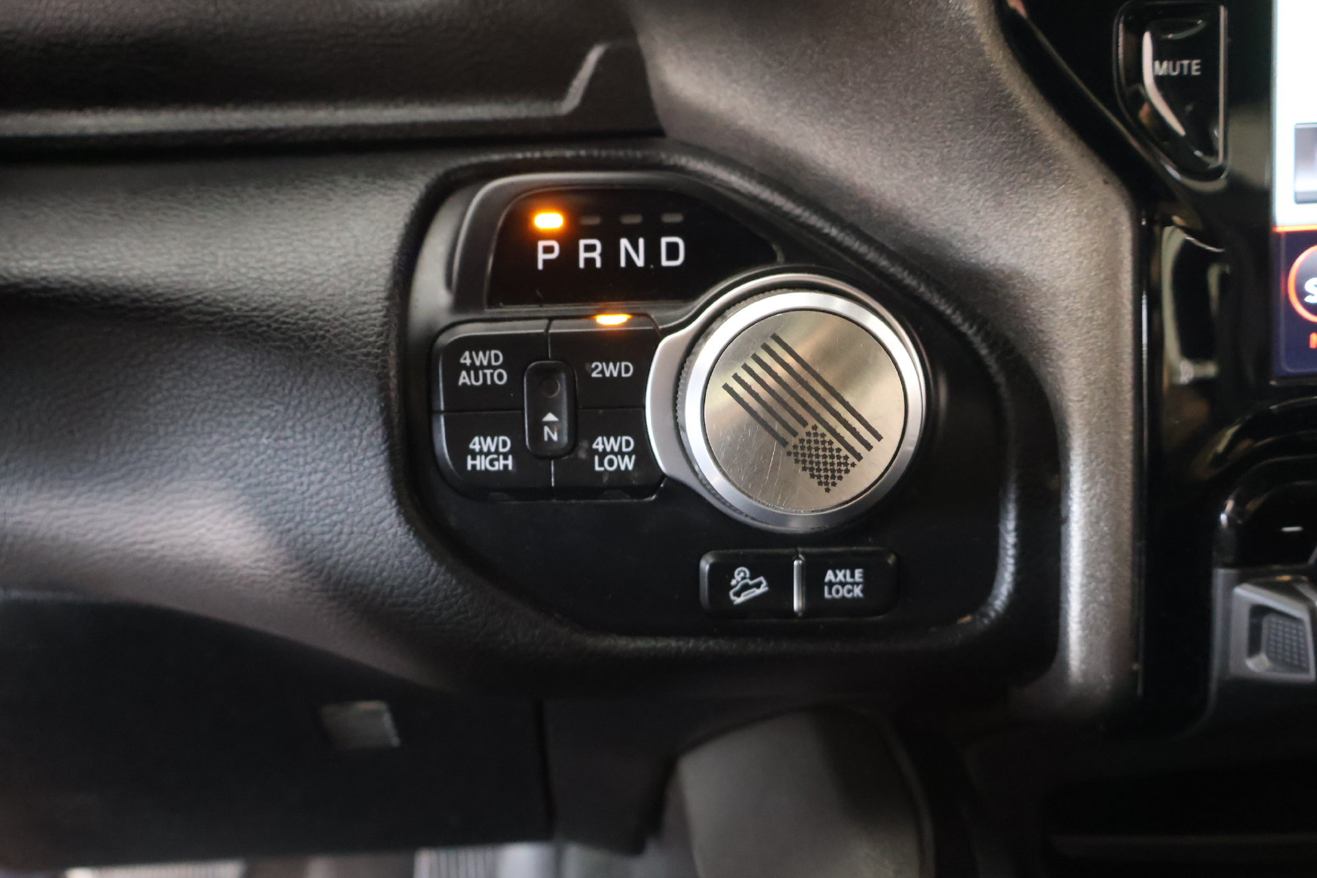 Used 2020 RAM 1500 Big Horn w/ Built-to-serve Edition AWD/4WD image 9