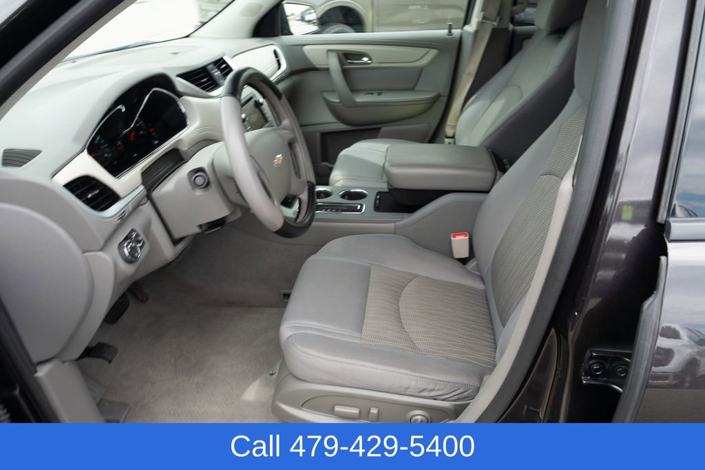 Used 2017 Chevrolet Traverse LS AWD/4WD image 17