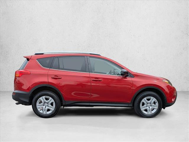 Used 2015 Toyota RAV4 LE FWD image 4