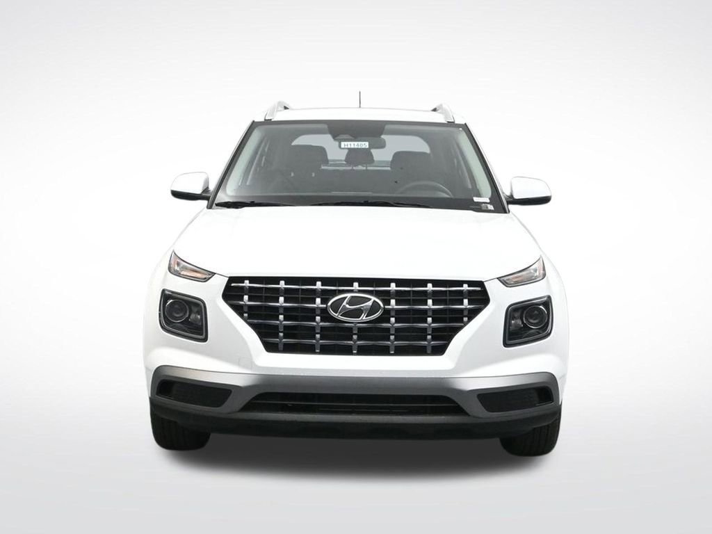 New 2026 Hyundai Venue SEL FWD image 9