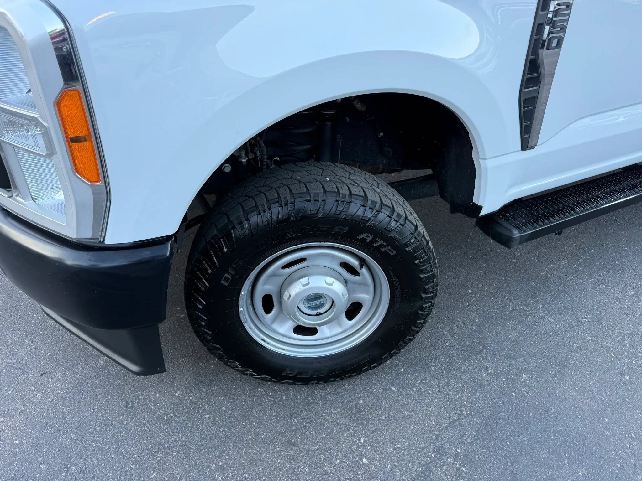 Used 2023 Ford F250 XL w/ FX4 Off-Road Package AWD/4WD image 16