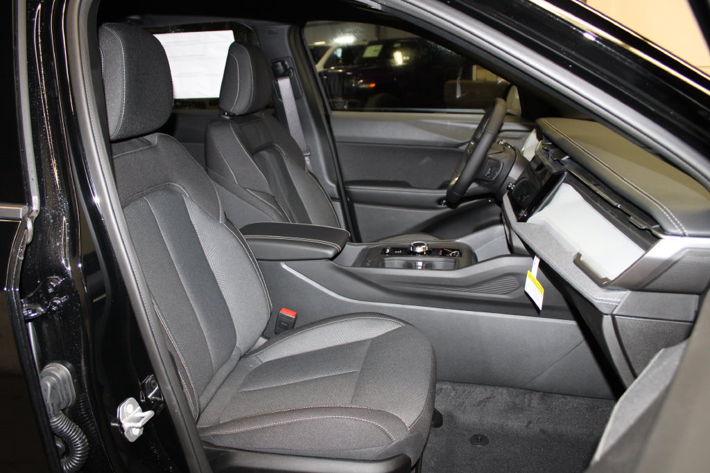 New 2026 Jeep Cherokee Laredo AWD/4WD image 28