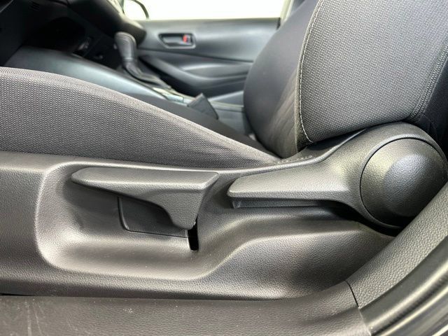 Used 2023 Toyota Corolla LE w/ Carpet Mat Package (TMS) FWD image 22