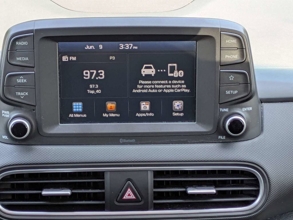 Used 2019 Hyundai Kona SE FWD image 17