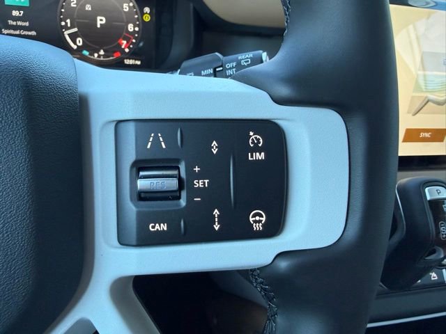 New 2025 Land Rover Defender 110 X-Dynamic SE image 25