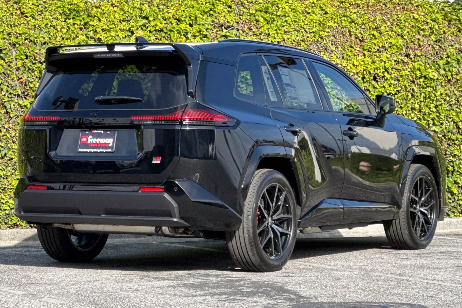 New 2026 Toyota RAV4 AWD Plug-in Hybrid image 4