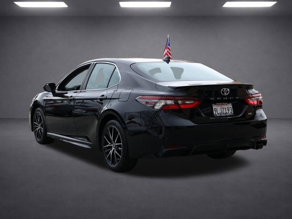 Used 2024 Toyota Camry SE FWD image 6
