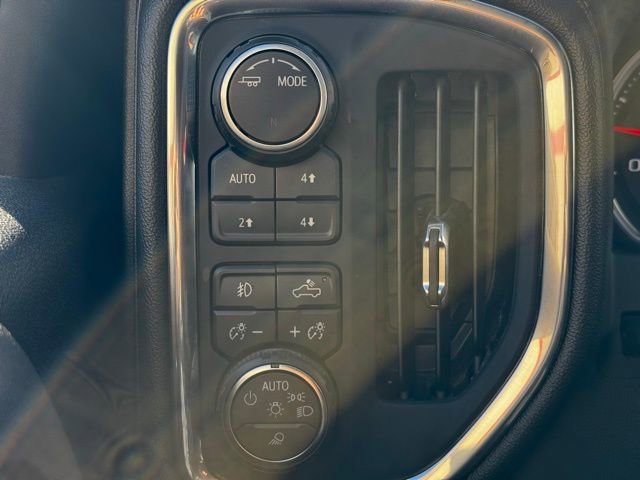 Certified 2022 Chevrolet Silverado 3500 LTZ w/ LTZ Premium Package image 28