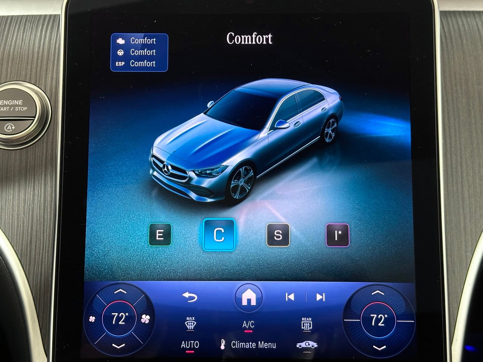 Used 2025 Mercedes-Benz C 300 Sedan image 27