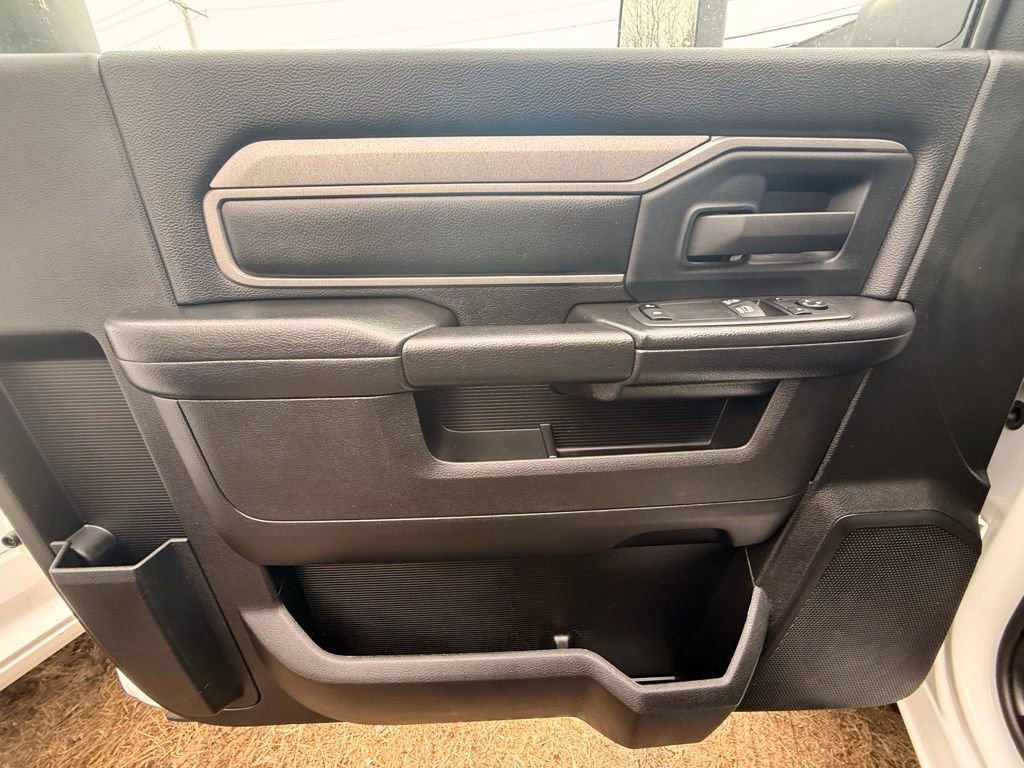 Used 2022 RAM 4500 Tradesman image 13