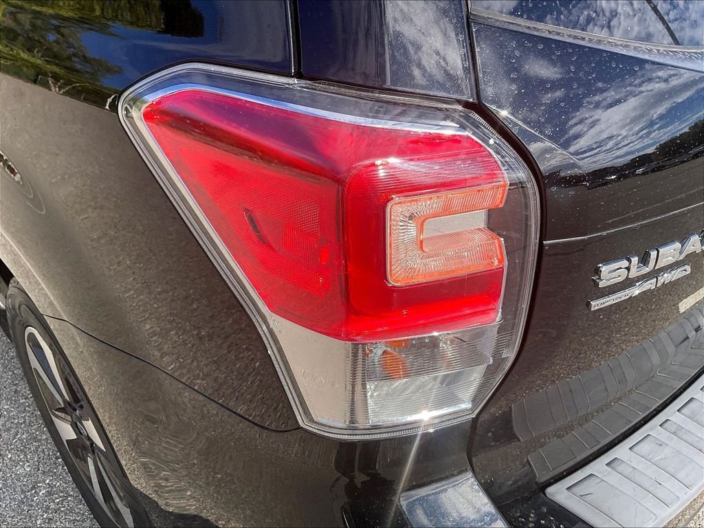 Used 2018 Subaru Forester 2.5i Premium w/ All-Weather Package AWD/4WD image 32