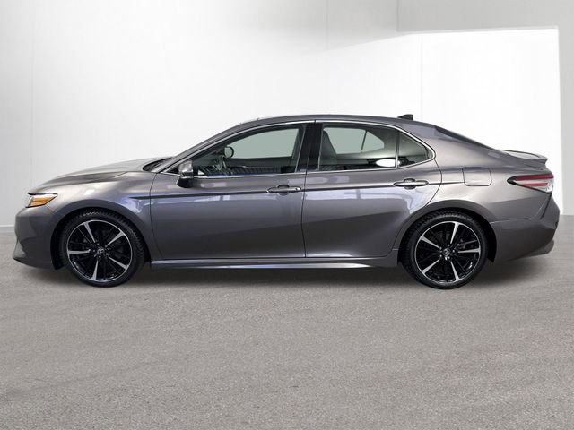 Used 2019 Toyota Camry XSE image 30