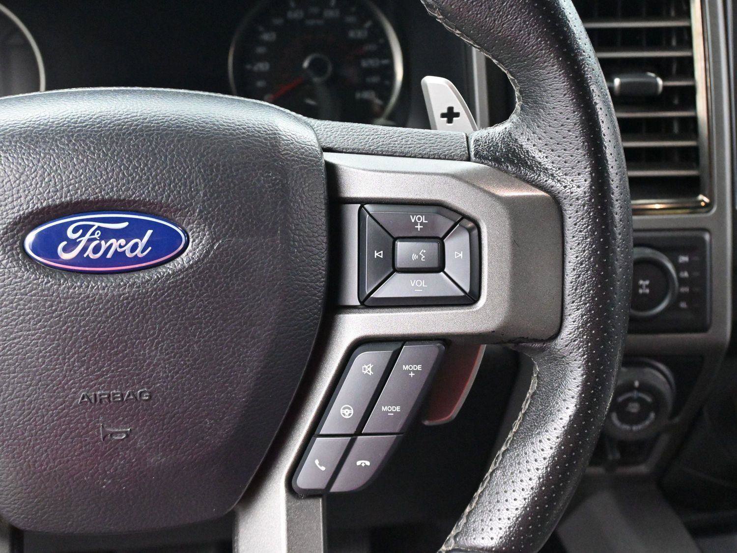 Used 2020 Ford F150 Raptor w/ Equipment Group 802A Luxury AWD/4WD image 20