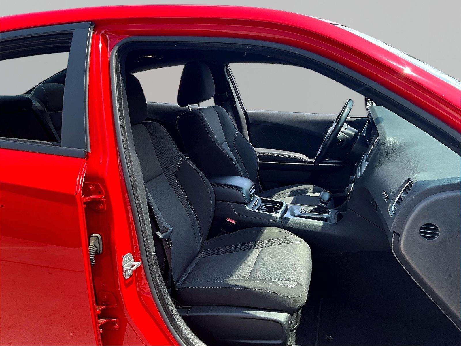 Used 2022 Dodge Charger SXT RWD image 29