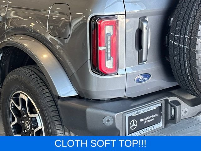 Used 2023 Ford Bronco Outer Banks AWD/4WD image 4
