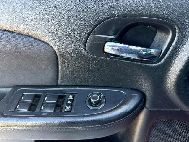 Used 2013 Chrysler 200 Touring w/ Cold Weather Group FWD image 19