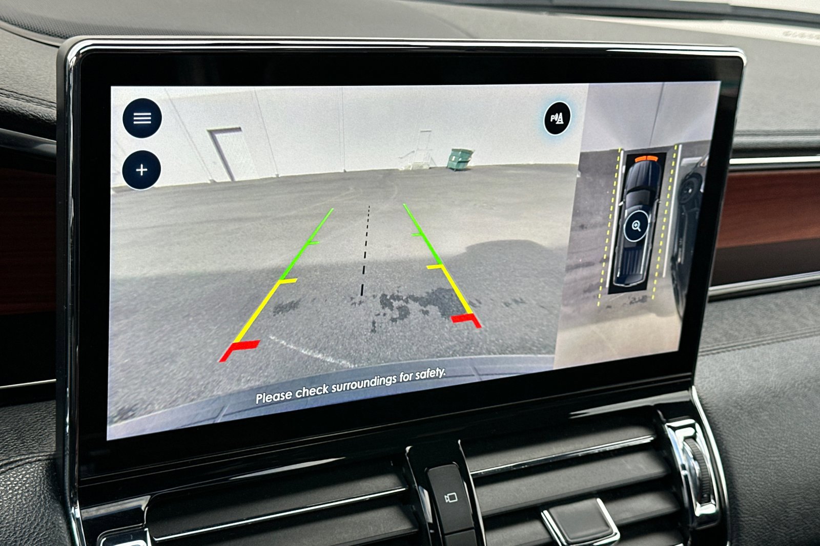 Used 2022 Lincoln Navigator Reserve image 28