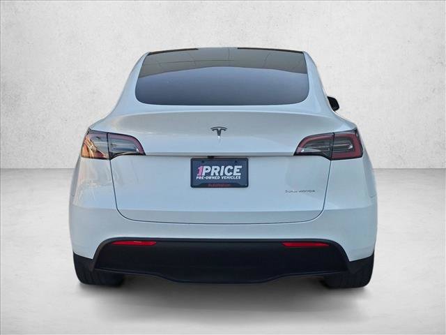 Used 2024 Tesla Model Y Long Range AWD/4WD image 7