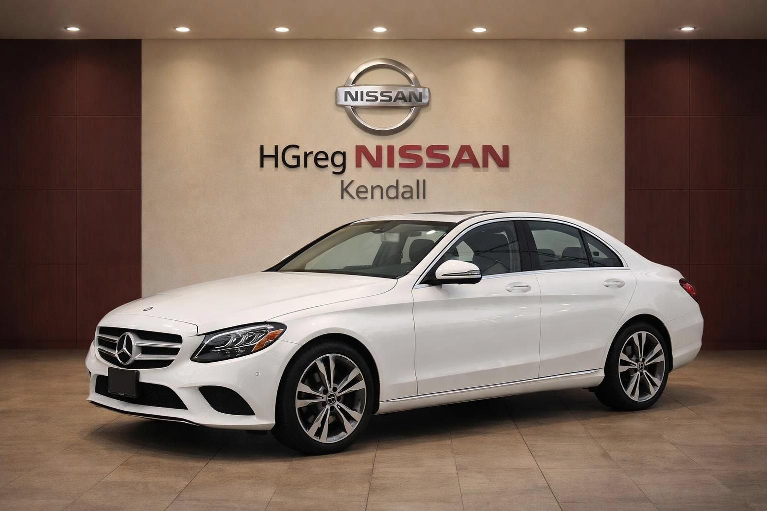 Used 2020 Mercedes-Benz C 300 Sedan image 3
